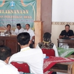 Anggota Komisi A DPRD Ponorogo saat sidak tes seleksi perangkat Desa Karangan, Badegan.