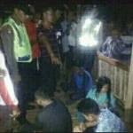 Lima ABG yang diamankan gara-gara mereka berzina di warung. foto: BANGSAONLINE