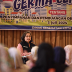 Pj Wali Kota Kediri Zanariah saat membuka Pelatihan Kader Gerakan Masyarakat Cerdas Menggunakan Obat