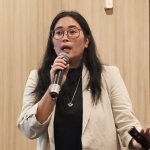 Kepala OJK Kediri, Ismirani Saputri saat menyampaikan paparan. Foto: Muji Harjita/BANSGAONLINE