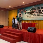 Ketua DPC PKB Jember, Ayub Junaidi, saat memberi sambutan.