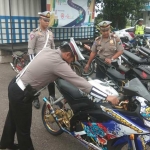 Sepeda motor yang berhasil diamankan Satlantas Polres Ngawi. foto: ZAINAL/ BANGSAONLINE