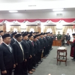 Para anggota DPRD Tuban Periode 2019-2024 saat diambil sumpahnya.