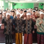 Para peserta dan narasumber sosialisasi stop pernikahan dini di Kabupaten Pasuruan.