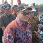 Bupati Kediri Hanindhito Himawan Pramana, yang juga bakal calon Bupati Kediri petahana. Foto: MUJI HARJITA/ BANGSAONLINE