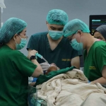 Operasi bedah jantung terbuka jenis CABG atau Coronary Artery Bypass Graft yang dilakukan RSUD Dr. Iskak.