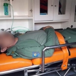 Alm. Supriyanto usai mendapatkan penanganan dari tim medis akibat serangan asam lambung akut, Rabu (27/06). foto: istimewa