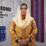 Pj Wali Kota Kediri Zanariah saat memberi sambutan secara virtual.