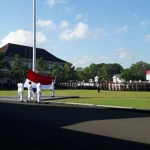 Suasana saat upacara bendera memperingati hari lahirnya Pancasila. (ist)