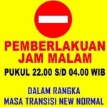 Poster pemberlakuan jam malam di Kabupaten Sidoarjo.