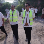 Pj Wali Kota Mojokerto, Ali Kuncoro saat meninjau langsung ke lokasi keluhan warga (dok. Ist)