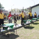 Kapolres Ngawi bersama para anggota serta pengurus Bhayangkari saat latihan menembak di Yon Armed 12 Ngawi.