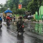 Hujan mulai mengguyur wilayah tuban. foto: suwandi/BANGSAONLINE