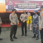 Dirregident Korlantas Polri, Brigjen Pol Yusuf, S.H., S.I.K., mengunjungi Pos Pengamanan Penyeberangan ASDP Ketapang Banyuwangi, Jumat (12/2/2021) siang. 