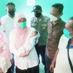 Bayi mungil tersebut dititipkan di Puskesmas Montong untuk mendapatkan perawatan secara intensif.