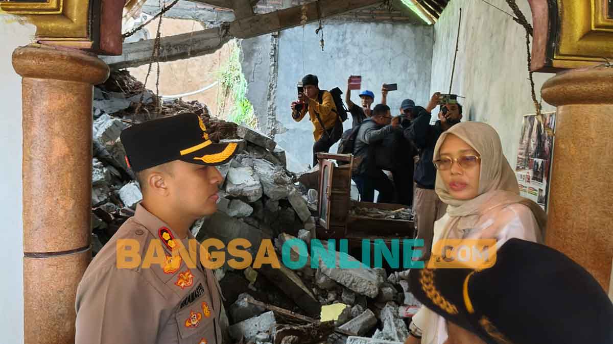 Wakil Bupati Kediri Tinjau Lokasi Tanah Longsor dan Banjir Bandang di Kecamatan Mojo