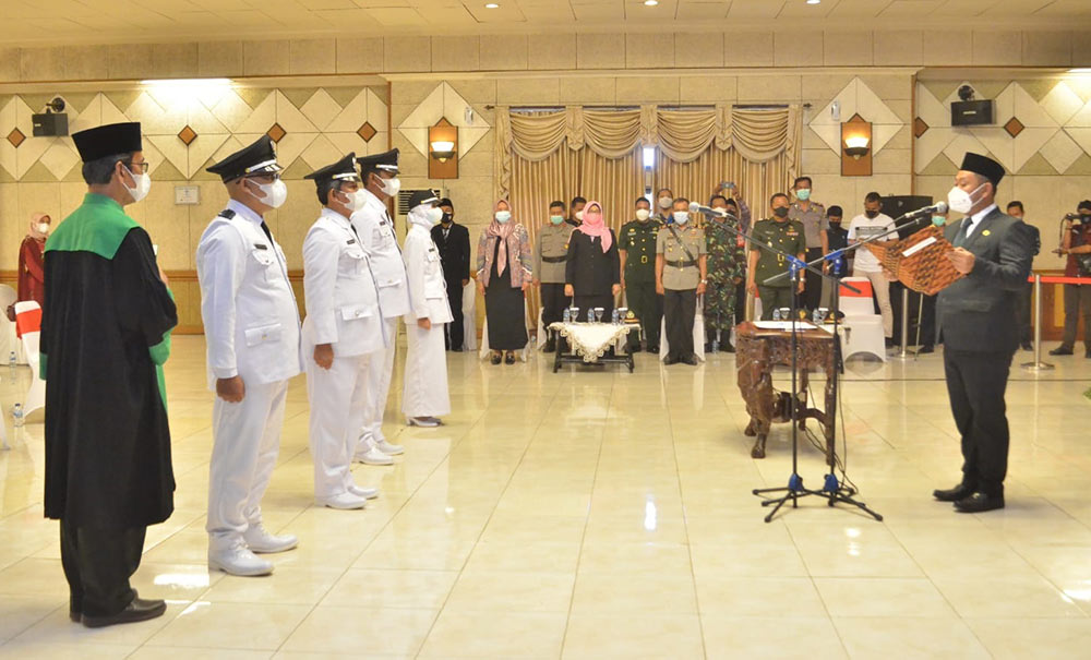 Bupati Gus Yani Lantik 4 Kepala Desa Antar Waktu