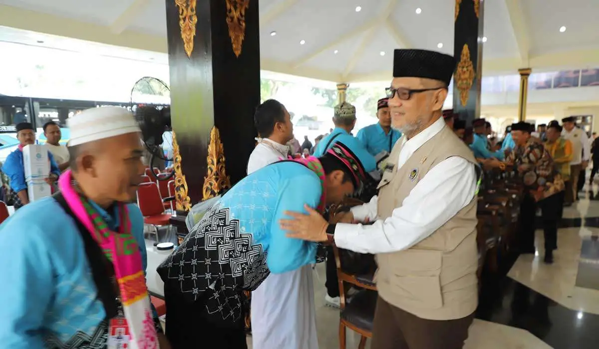 17 Jemaah Haji dari Jombang Terima Bantuan Rp20 Juta dari UEA