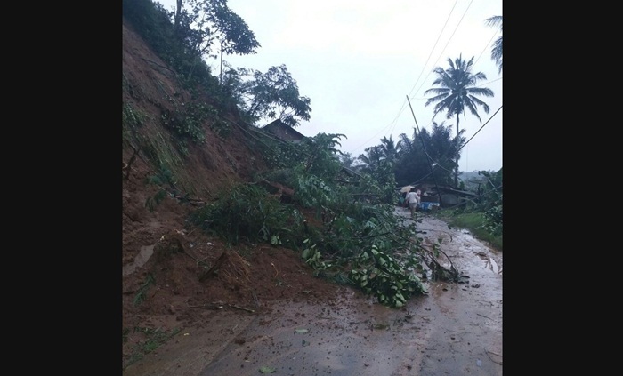 4 Jembatan Gantung Putus, Akses Ekonomi Desa di Arjosari-Pacitan Terhambat