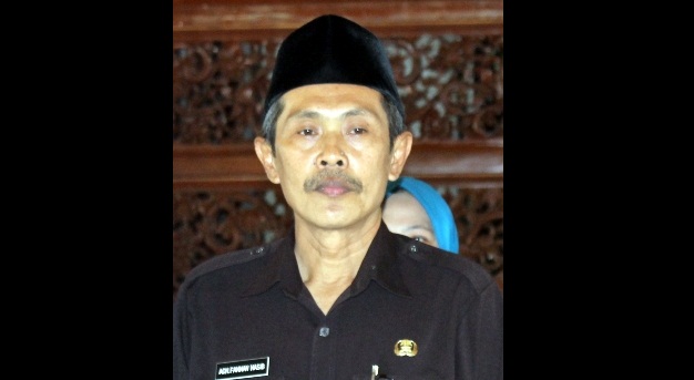 Bupati Sampang KH. A Fanan Hasib
