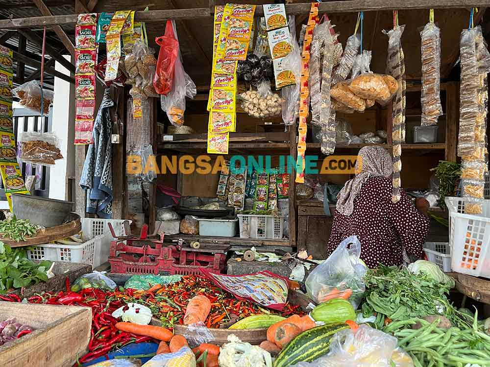 Daftar Harga Sembako Jatim 24 Desember 2025: Cabai Rawit dan Teri Turun Tipis
