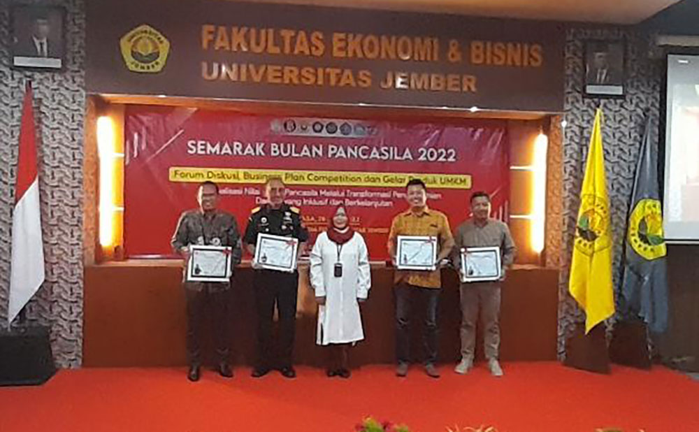 Forum diskusi yang digelar FEB Universitas Jember dalam rangka memperingati Bulan Pancasila, Rabu (29/6/2022).