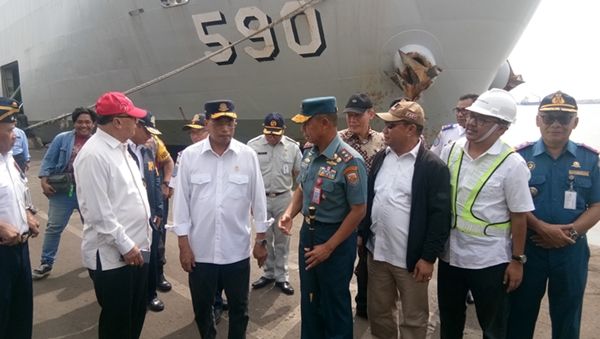 Menhub dan Pangkoarmada II Sambut Pemudik Gratis dari Balikpapan