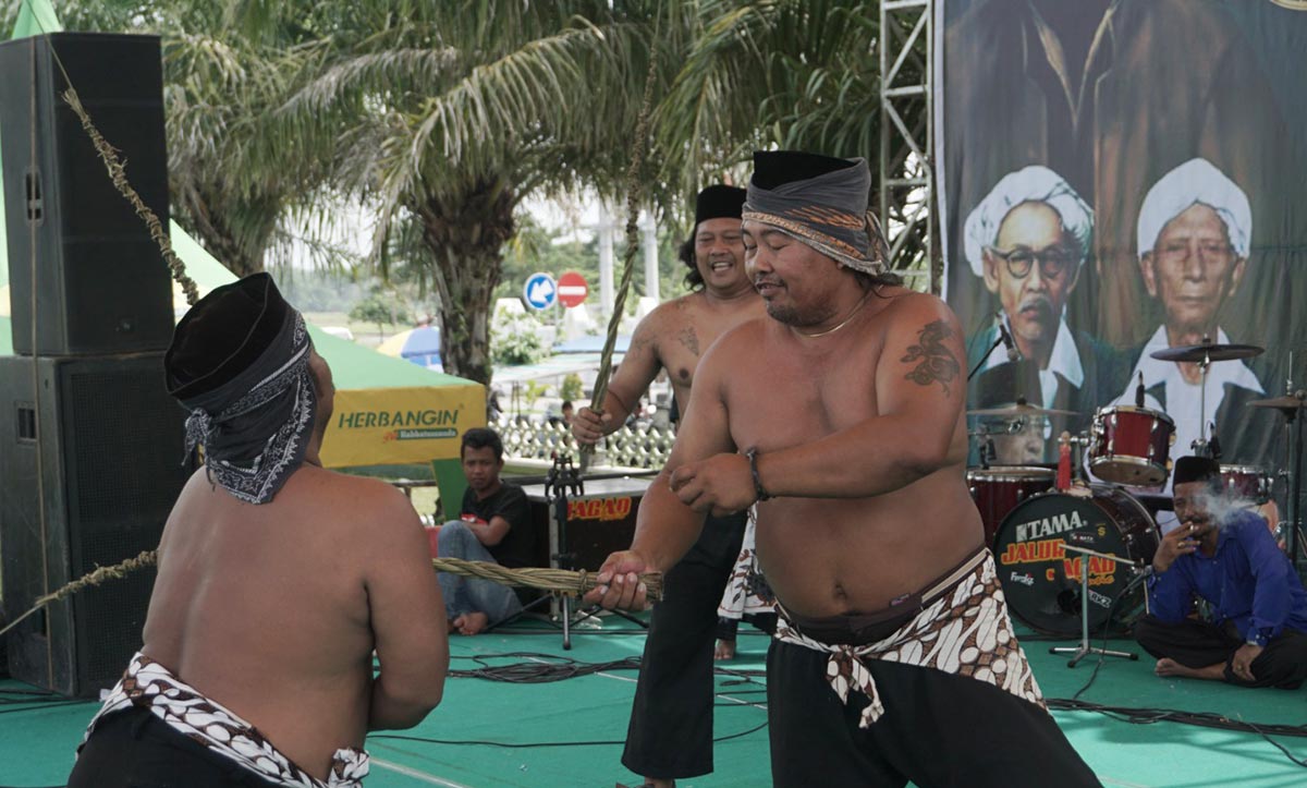 Kesenian tiban yang kini sah milik Kabupaten Kediri. Foto: Ist.