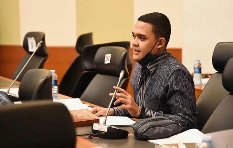 Presiden Klub Persik Kediri, Abdul Hakim Bafagih. (foto: ist).
