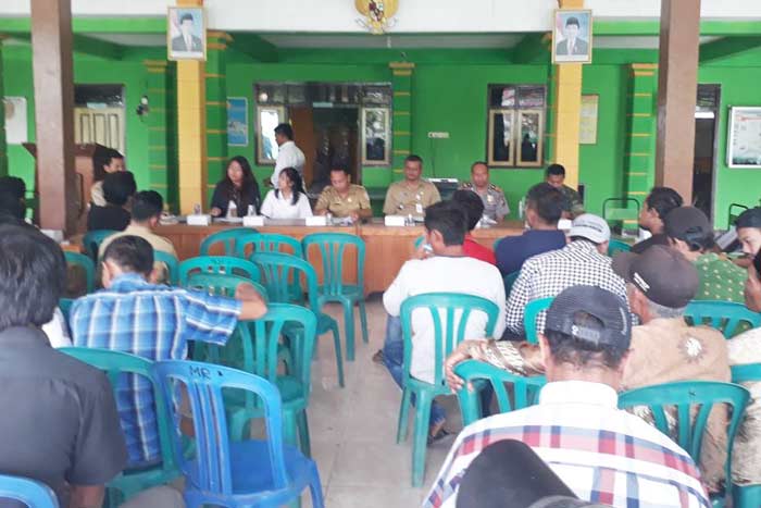 Pihak Pertamina EP saat melakukan sosialisasi terkait pengeboran.  