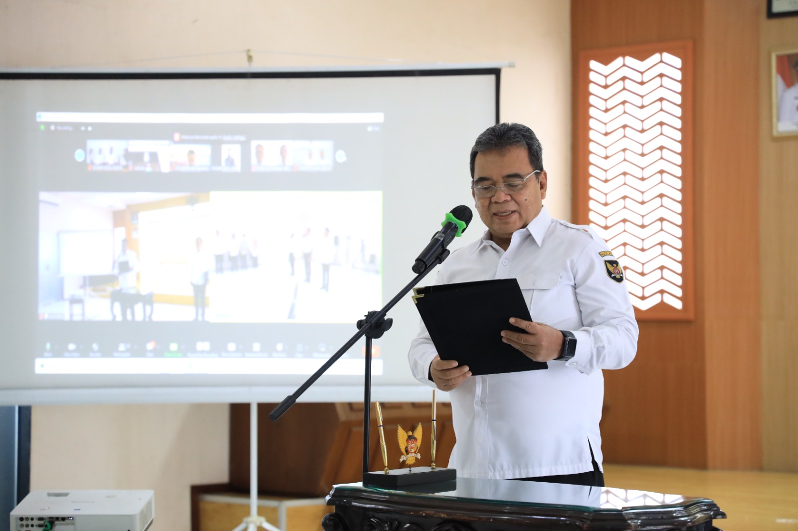 Sekda Kota Kediri Bagus Alit saat memberi sambutan. Foto: Ist.