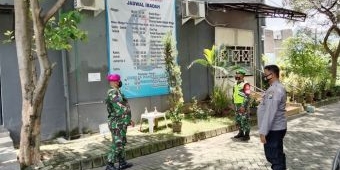 Pasca Bom Bunuh Diri di Depan Gereja Katedral Makassar, Polres Gresik Jaga Jemaat Beribadah