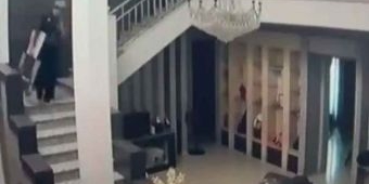 Modus jadi Teknisi Wifi, Kawanan Rampok di Surabaya Sikat Perhiasan dan Uang Tunai