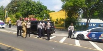 Parkir Sembarangan di Bahu Jalan, Dishub Tuban Bakal Terapkan Sanksi Tegas