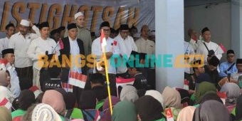 kiai-asep-stop-ribuan-warga-karena-tempat-pindah-ke-amanatul-ummah