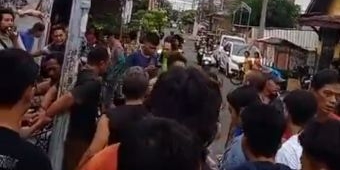 Pria Paruh Baya Tertangkap Warga Lemahputro Sidoarjo Curi Motor