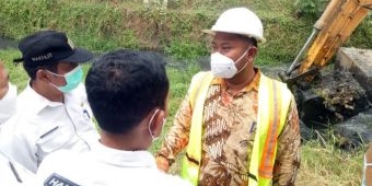 Cegah Banjir, Bupati Gresik Gandeng Perusahaan di Driyorejo Normalisasi Kali Avour