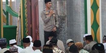 Terus Jalankan Program, Kapolres Pasuruan Beri Imbauan Kamtibmas Usai Jumatan