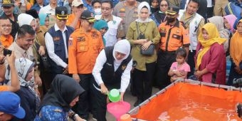 Gercep Tangani Kekeringan, Gubernur Khofifah Pastikan Distribusi Air Bersih Berjalan Lancar