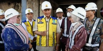 Walkot Vinanda dan Pimpinan Dewan Dampingi Menteri PU Tinjau Gedung DPRD Kota Kediri Pascaterbakar