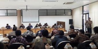 Kades Wadul Dewan, Minta Bupati segera Terbitkan Perbup