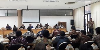 ​Kades Wadul Dewan, Minta Bupati segera Terbitkan Perbup