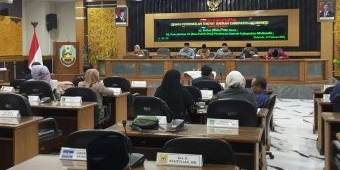 DPRD Situbondo Cabut 22 Perda dan Sahkan 4 Raperda Baru