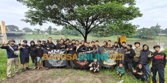 Komunitas Mancing Tebar 6.000 Benih Ikan di Sungai Brantas Kediri