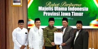 Rapat Paripurna MUI Jatim Tetapkan Prof. Abdul Halim Soebahar sebagai Ketua Umum Baru