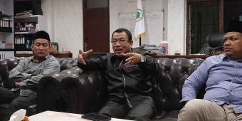 Pengesahan APBD 2023 Diwarnai Aksi WO, Ketua DPRD Sidoarjo: Ini Dinamika Politik