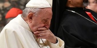 ​Paus Pertimbangkan Pastor Nikah: Antara Modifikasi Selibat dan Kekerasan Seksual