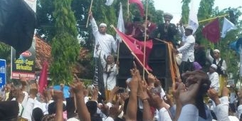 Buntut Puisi Sukmawati, GUIB Ngelurug Mapolres Pamekasan