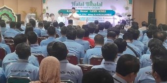 Tjiwi Kimia Gelar Halal Bihalal Kokohkan Kebersamaan Manajemen dan Karyawan