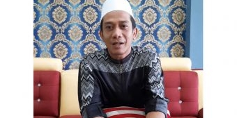 Viral Video Warga Soraki Polisi 'Sambo' saat Sedang Pawai, Begini Tanggapan Ustadz Roni Ghozali